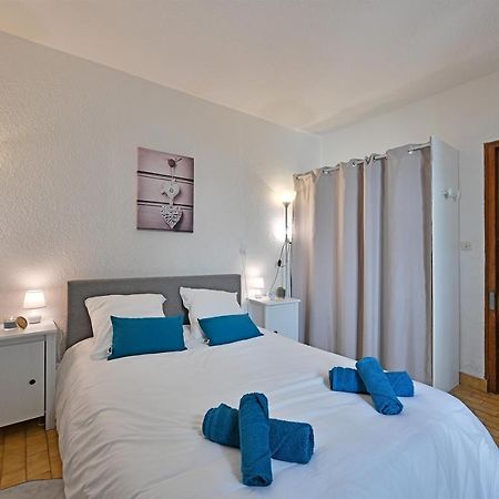 Appartement Au Calme En Plein Centre-Ville Nîmes Exterior foto